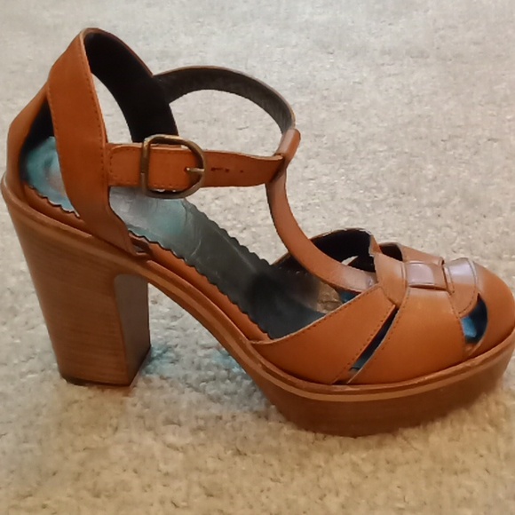 Women's Tan Sandals Florentini And Baker 36 - Picture 4 of 5